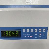Thermo 1300 Series A2 6' Biosafety Cabinet image 3